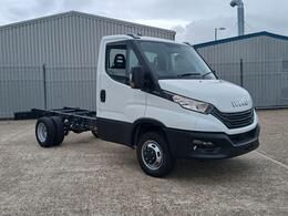 Iveco Daily 2.3D HPI 16V 35C 3450 MWB Euro 6 (s/s) 2dr (DRW)